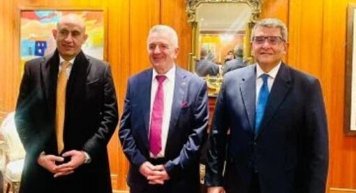 وزير التربية والتعليم يلتقى بوفد من الجمعية الألمانية العربية للصداقة