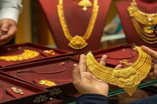 تراجع سعر الذهب اليوم الجمعة لجميع الأعيرة فى مصر