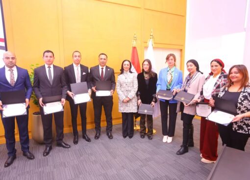 وزيرة التضامن الاجتماعي تكرم فريق الوزارة المشارك في مناقشات استعراض التقرير الدوري الشامل “UPR” لملف حقوق الإنسان بجنيف