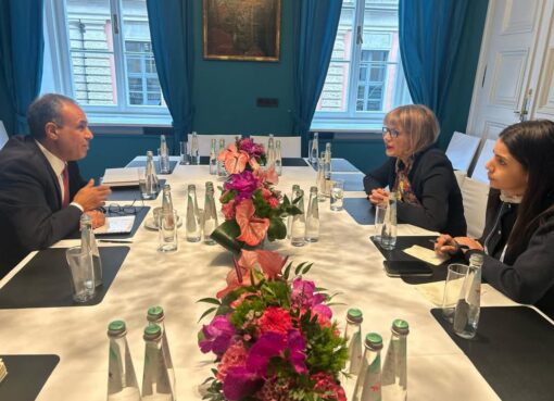 وزير الخارجية والهجرة يلتقي برئيسة الدورة المُقبلة للجمعية العامة للأمم المُتحدة