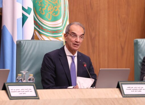 عمرو طلعت: أهمية وضع إطار تنظيمى متوازن لحماية الدول العربية من مخاطر الذكاء الاصطناعى