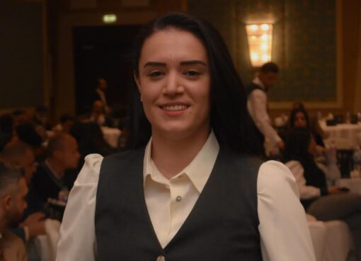 قمر العلي: البيتكوين تعزز هيمنتها على سوق العملات الرقمية