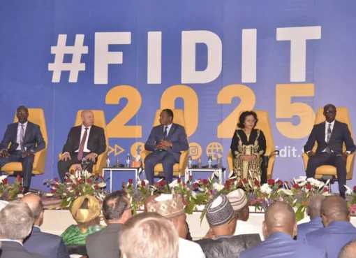 نائب رئيس مجلس الوزراء للتنمية الصناعية وزير الصناعة والنقل يشارك في ” الجلسة الافتتاحية للمنتدى الدولي لتطوير البنية التحتية المقام في العاصمة التشادية “نجامينا”