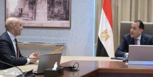رئيس الوزراء يتابع مع وزير التربية والتعليم عددا من ملفات العمل