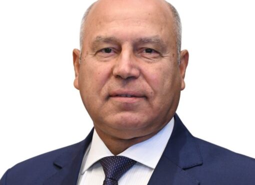 وزارة الصناعة : تزامناً مع عيد العمال القادم طرح جديد للوحدات الصناعية الجاهزة في قنا والأقصر وأسوان الكترونياً