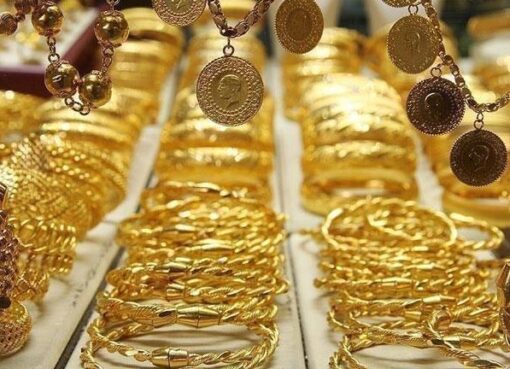 شعبة الذهب :يوم حاسم في تاريخ الذهب …تراجع بعد كسر قمة ٣٣٥٠ بسبب جني الأرباح أسعار الذهب في مصر