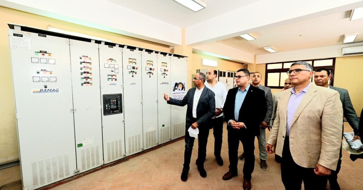 المهندس شريف الشربيني وزير الإسكان