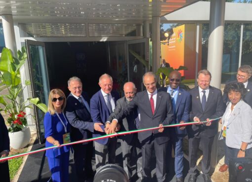 وزير الاتصالات يشارك في إطلاق مركز الذكاء الاصطناعي بروما