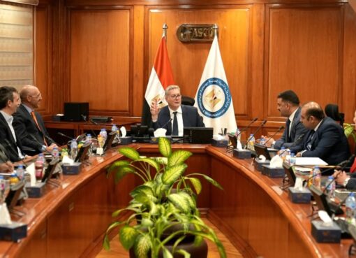 وزير البترول يلتقي نائب رئيس شركة إكس كاليبر  الأسبانية المتخصصة في المسح الجيوفيزيائي للإمكانات التعدينية